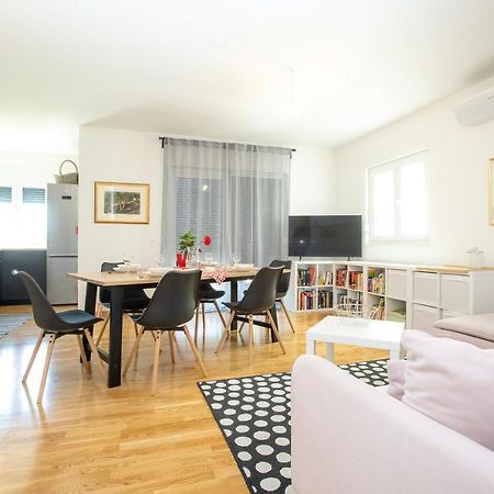 Feel City Near Beach Free Parking With Sea View Zadar Exterior foto