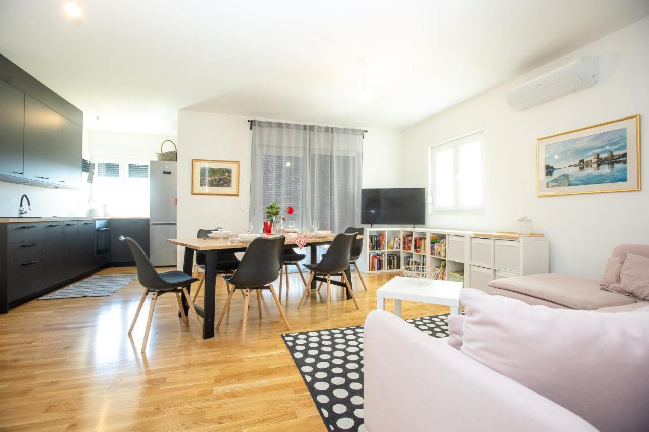 Feel City Near Beach Free Parking With Sea View Zadar Exterior foto
