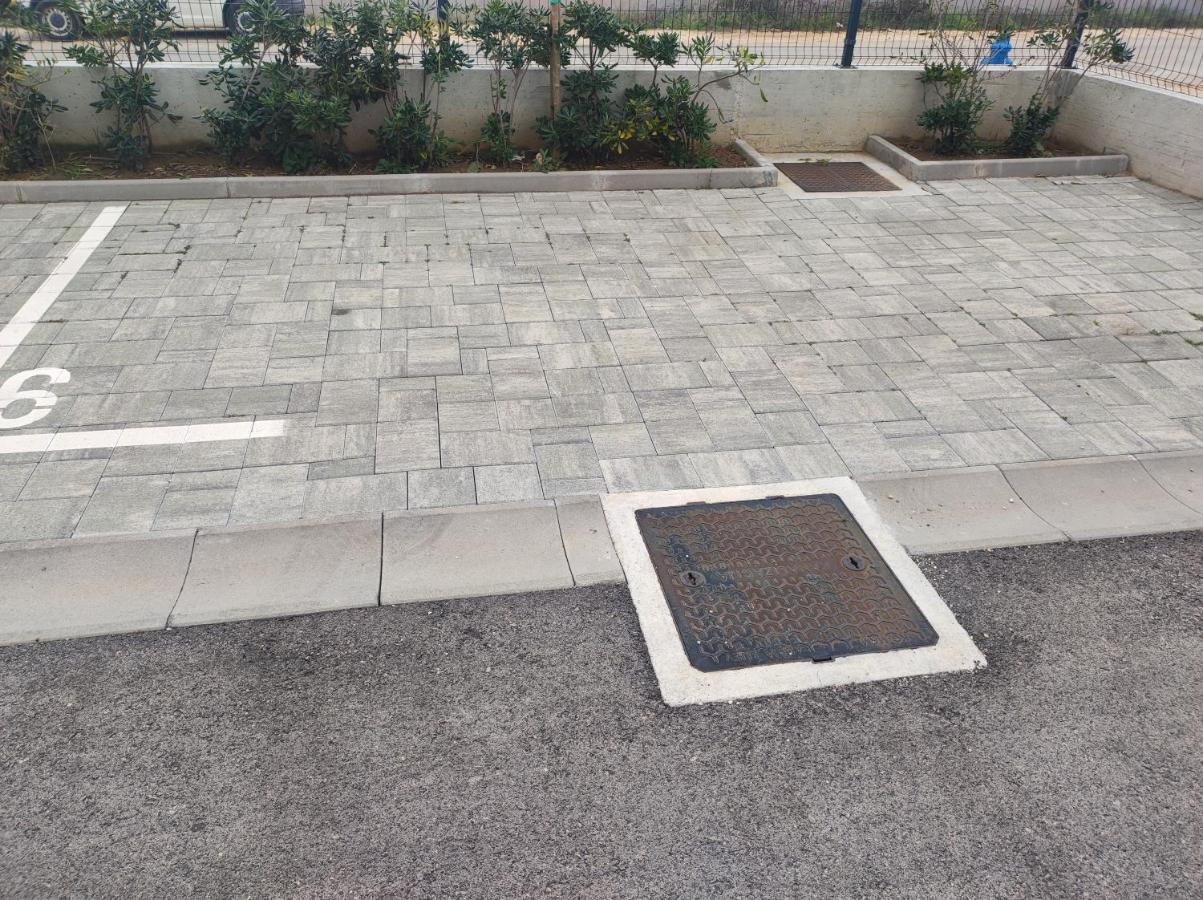 Feel City Near Beach Free Parking With Sea View Zadar Exterior foto